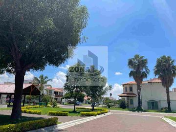 CASA EN VENTA EN SAN ANTONIO DE AYALA