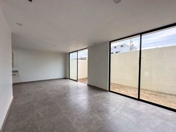 Casa en Venta nueva en Solares