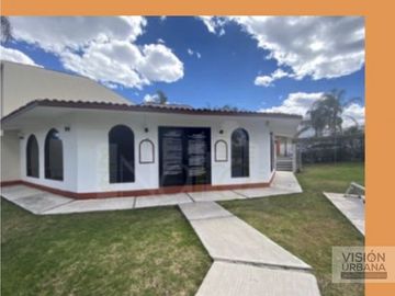 VENTA_Oportunidad exclusiva casa en Claustros de las Misiones Centro Sur Querétaro ZR
