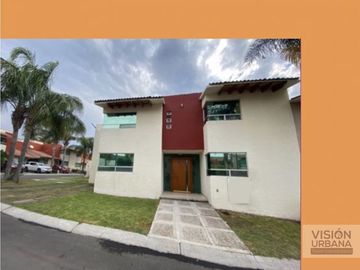 VENTA_Oportunidad exclusiva casa en Claustros de las Misiones Centro Sur Querétaro ZR
