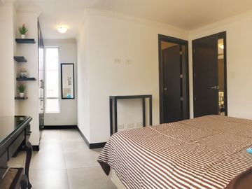 Suite de venta, La Carolina