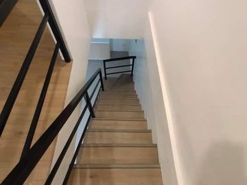 Townhouse near Sienna College of Taytay