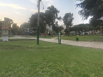 Vendo Ultimo Dúplex en Primer Piso con 4 Dorm. Frente a Parque - Surco