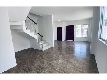 Casa de venta en manta zona sur de Manabí