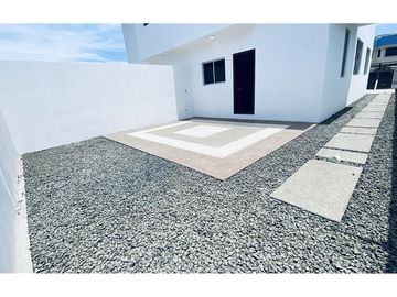 Casa de venta en manta zona sur de Manabí