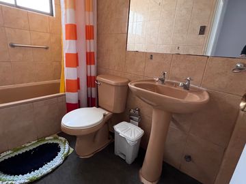 VENTA PROPIEDAD, AMANECER 936 PEÑUELAS