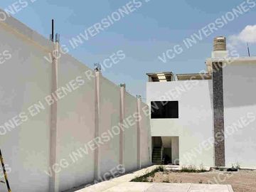 TERRENO 32,500 mts cuadrados, BARDEADO 100% IDEAL ARA BODEGAS, USO INDUSTRIAL Y COMERCIAL