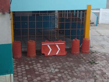 Propiedad  con oficinas y patio amplio muy cerca de la Volkswagen