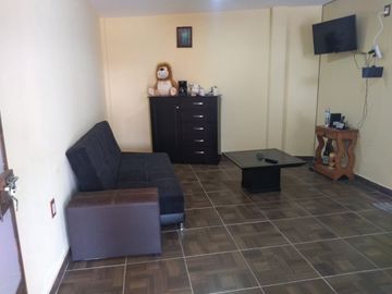 Propiedad  con oficinas y patio amplio muy cerca de la Volkswagen