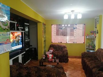 VENDO CASA DE 3 PISOS EN SANMARTIN DE PORRES