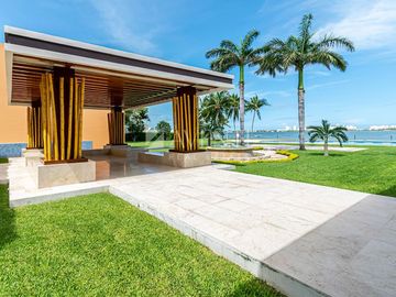 Departamento amueblado en renta, Isla Dorada, Cancún Quintana Roo.