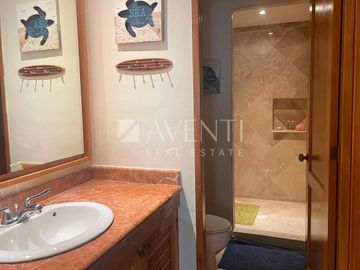 Departamento amueblado en renta, Isla Dorada, Cancún Quintana Roo.