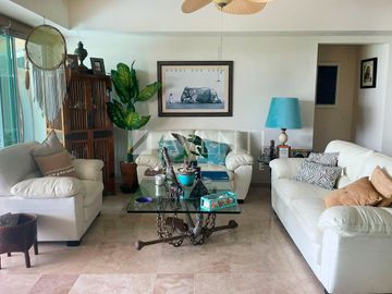 Departamento amueblado en renta, Isla Dorada, Cancún Quintana Roo.
