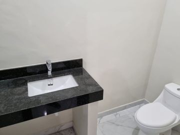 Venta o Renta de Casa en Privado Los Mezquites