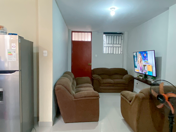 CASA EN VENTA EN ARROSPIDE - CHICLAYO