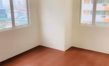 No Spot  down payment Affordable Pre Selling condo in Mandaluyong Upto 15% discount 2 bedroom 50 sqm 26k monthly    along edsa near sm megamall, origa
