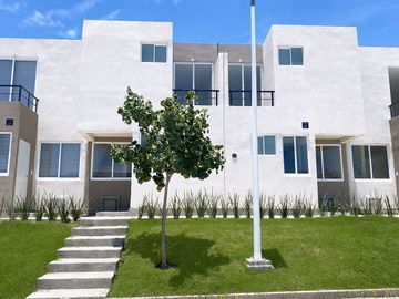 Casa en Condominio con alberca en oacalco Yautepec