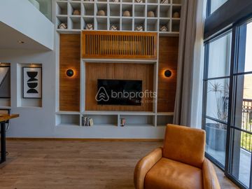 Modern One Bedroom Apartment in Berawa, Walking Distance to Berawa Beach