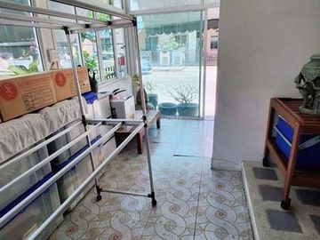 หมู่บ้าน อู่ทอง 6 ลำลูกกา คลอง 3 ทาวเฮ้าส์ 27.9 ตรว., คูคต, ลำลูกกา