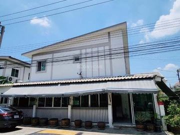 หมู่บ้าน อู่ทอง 6 ลำลูกกา คลอง 3 ทาวเฮ้าส์ 27.9 ตรว., คูคต, ลำลูกกา