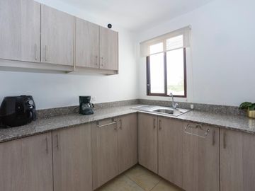 Departamento en Venta en La Urb. Villa del Bosques - Km19 Vía a La Costa.