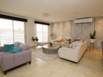 Departamento en Venta en La Urb. Villa del Bosques - Km19 Vía a La Costa.