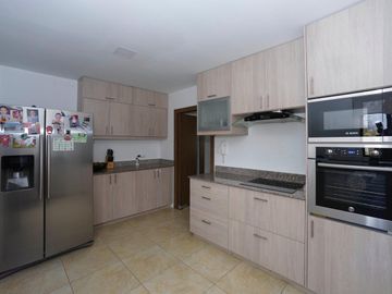 Departamento en Venta en La Urb. Villa del Bosques - Km19 Vía a La Costa.