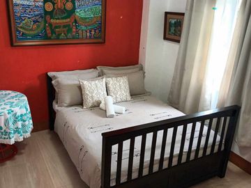 Magnificent & Spacious Fully Furnished Rest House @ Tagaytay City with Majestic view of Taal Lake