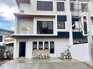 DUPLEX FOR SALE in Vista Verde Executive Village, Cainta, Rizal