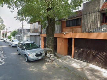VENDO CASA EN COYOACAN