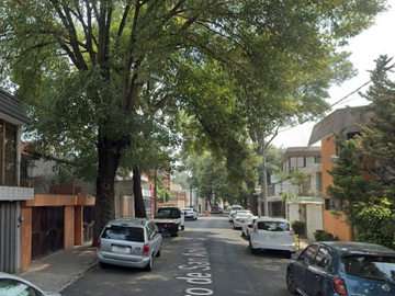 VENDO CASA EN COYOACAN