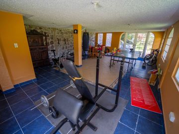 VENTA CASA EN NAYON