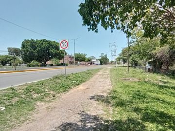 Propiedad en venta a borde de carretera, Miacatlán Morelos, Laguna El Rodeo.