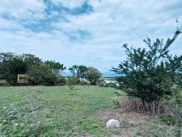 Propiedad en venta a borde de carretera, Miacatlán Morelos, Laguna El Rodeo.