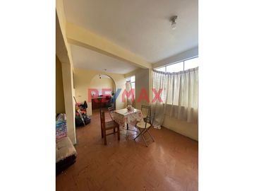 ID: 1077921 - Excelente Casa En San Martín De Porres, Jr Huaraz & Cuadra 38 De La Av. Perú