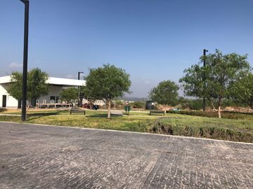 VENTA CASA EN EL CONDADO, CORREGIDORA, QUERÉTARO. PREVENTA.