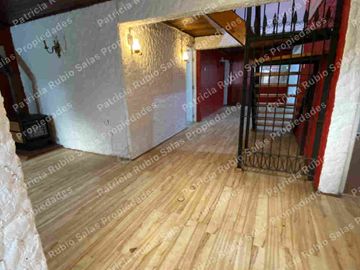 SE VENDE CASA 6D 3B, UBICADA AL FRENTE  DE  U.AUTONOMA, CENTRO  TALCA,
