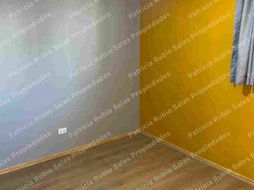 SE VENDE CASA 6D 3B, UBICADA AL FRENTE  DE  U.AUTONOMA, CENTRO  TALCA,
