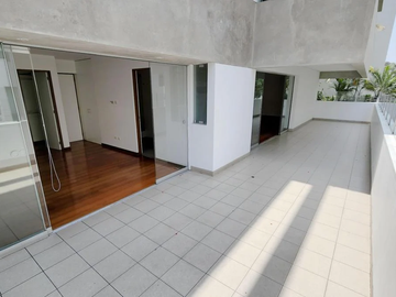 Venta Apartamento Santiago de Surco - Monte Molín