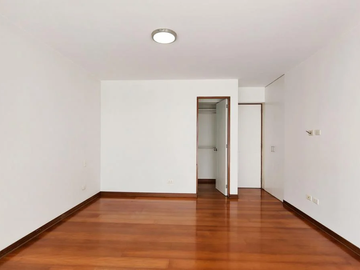 Venta Apartamento Santiago de Surco - Monte Molín
