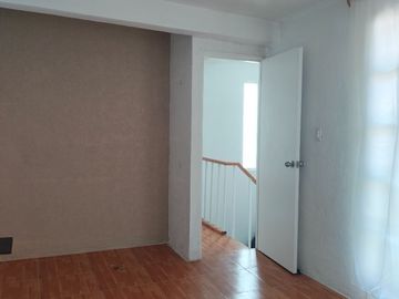 VENTA Casa en codominio cerrado, ampliada.
