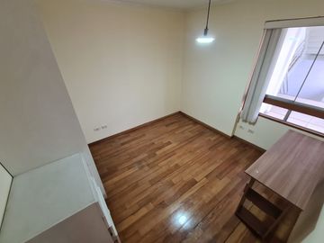 Depa Duplex en Alquiler en Sergio Bernales limite con Miraflores