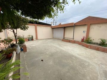 Casa de venta en Montecristi Manabí