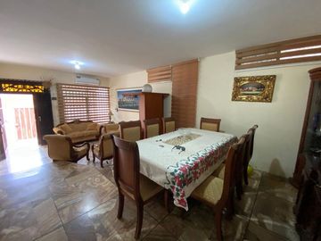 Casa de venta en Montecristi Manabí