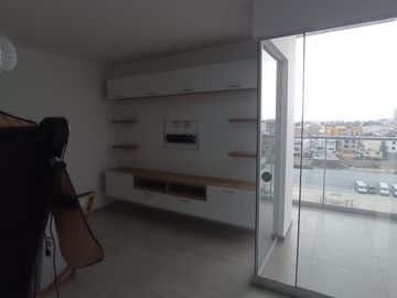 HERMOSO TRIPLEX DE 190 MTS2 DE 3 DORMITORIOS CON VISTA A PARQUE
