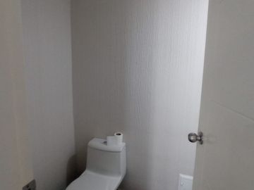 HERMOSO TRIPLEX DE 190 MTS2 DE 3 DORMITORIOS CON VISTA A PARQUE