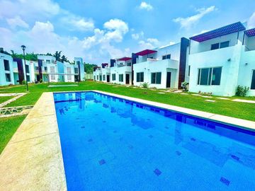 (CVO) CASA EN CONDOMINIO LOMAS DE JIUTEPEC $2,100,000