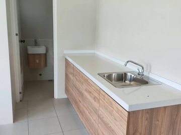 Pre-selling Townhouse in Imus City - Hamilton Executive Residences (Complete Finished Turnover) w/ Free AC upon Move-in!