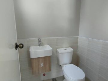 Pre-selling Townhouse in Imus City - Hamilton Executive Residences (Complete Finished Turnover) w/ Free AC upon Move-in!