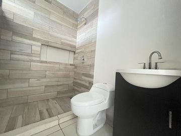 CASA NUEVA, EN VENTA, A 15 MINUTOS DE OAXTEPEC Y DE CUAUTLA, MORELOS